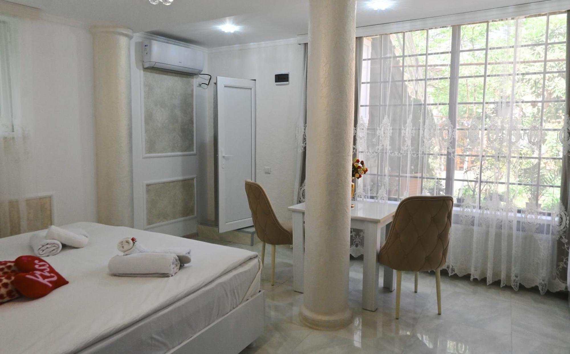 Jerusalem Hotel كوتايسي المظهر الخارجي الصورة