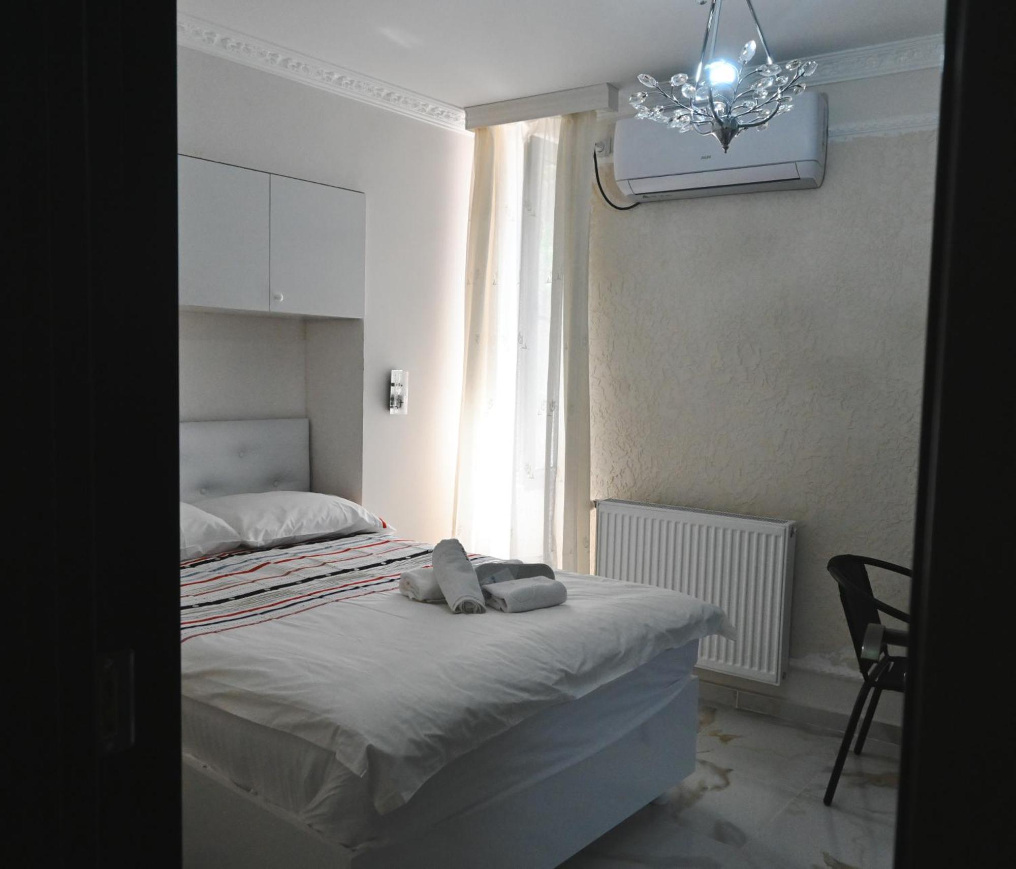 Jerusalem Hotel كوتايسي المظهر الخارجي الصورة